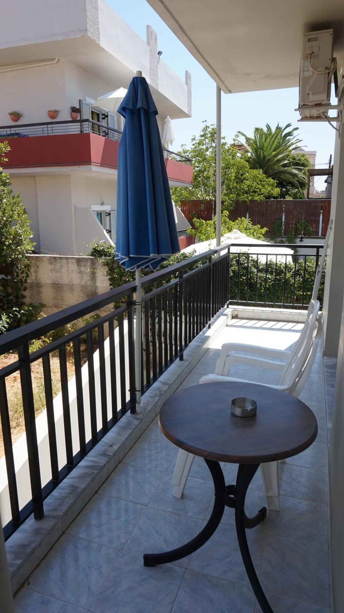 Niriis Hotel Kato Daratso Ngoại thất bức ảnh