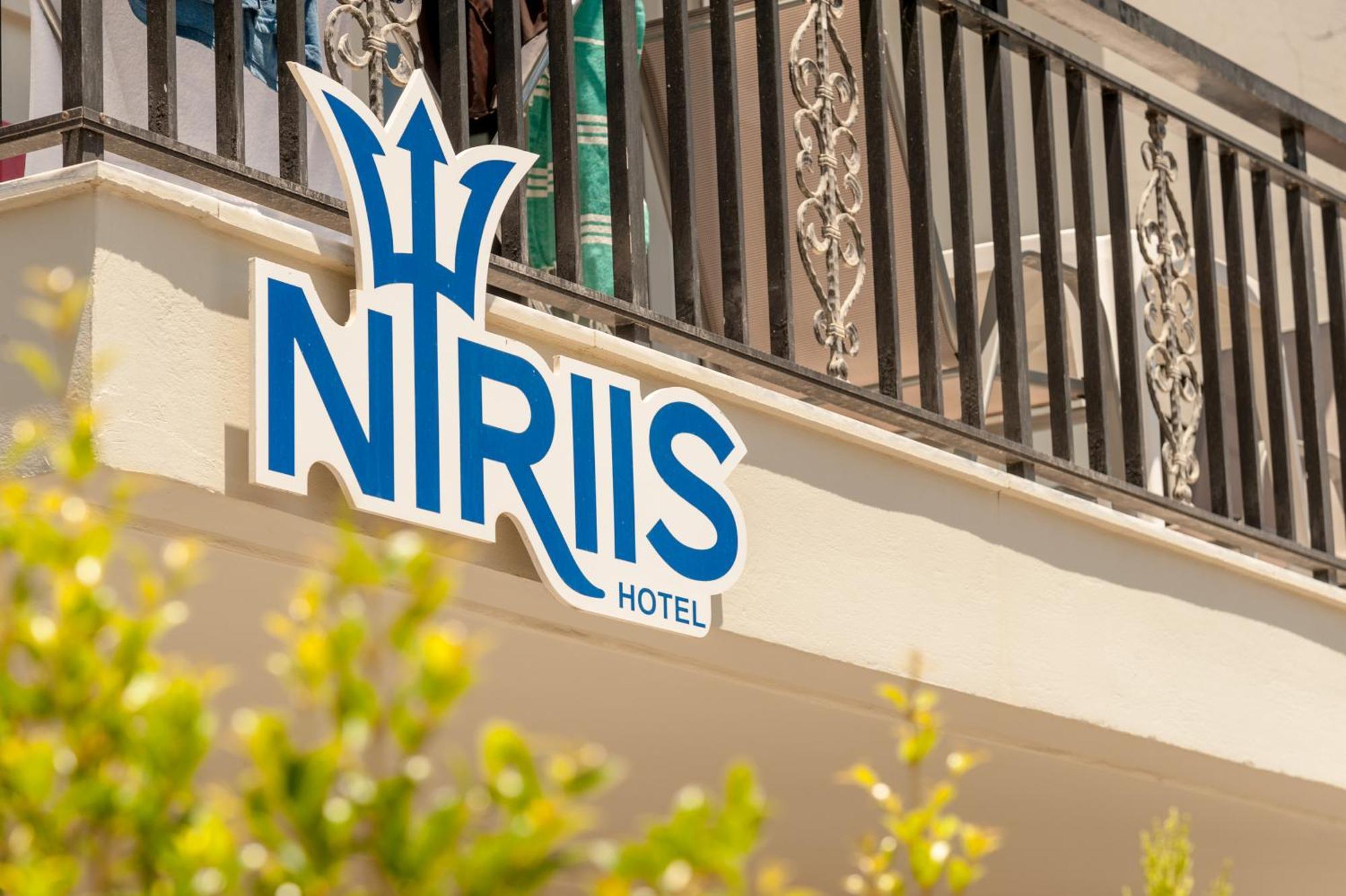 Niriis Hotel Kato Daratso Ngoại thất bức ảnh