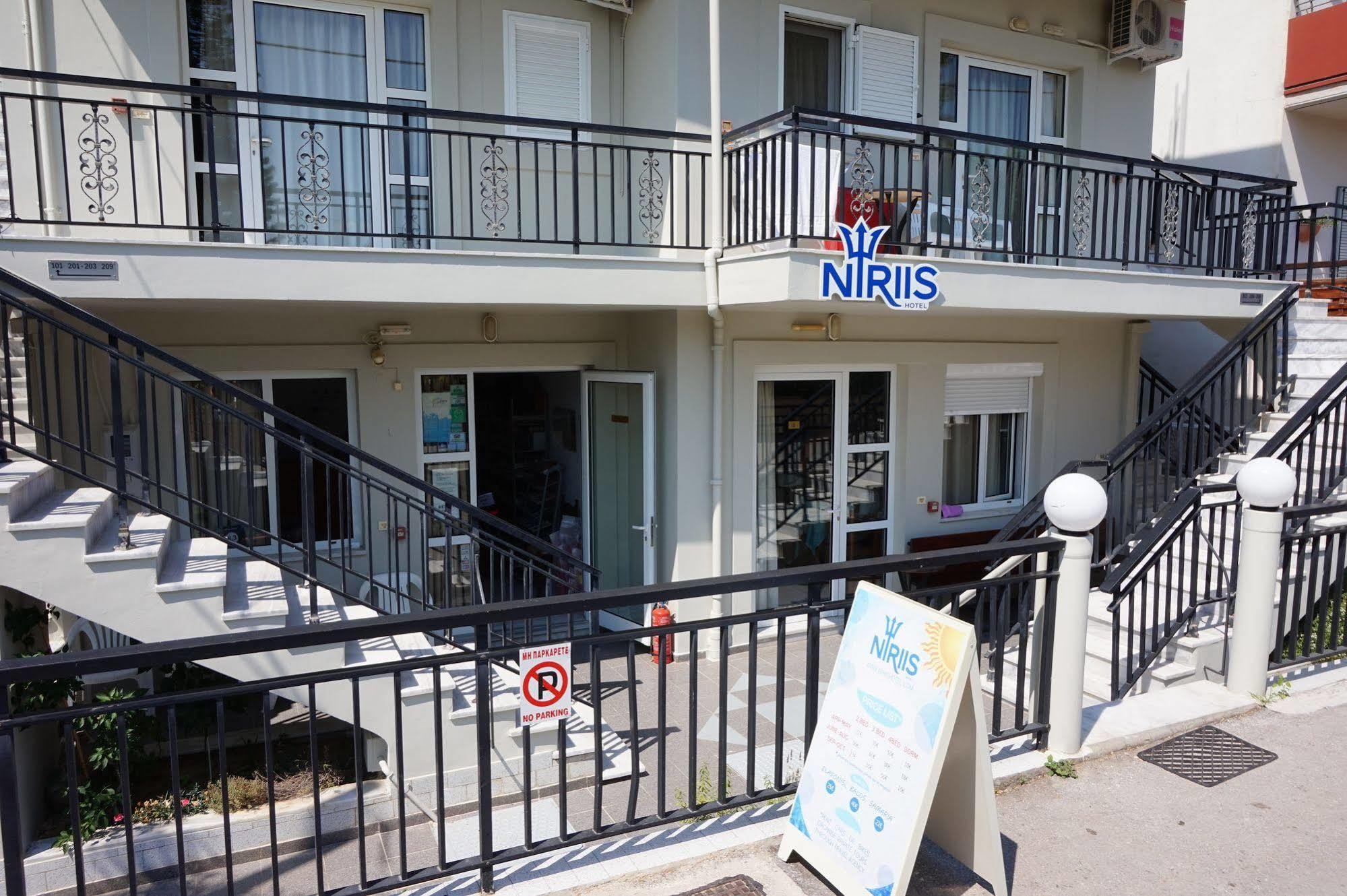 Niriis Hotel Kato Daratso Ngoại thất bức ảnh