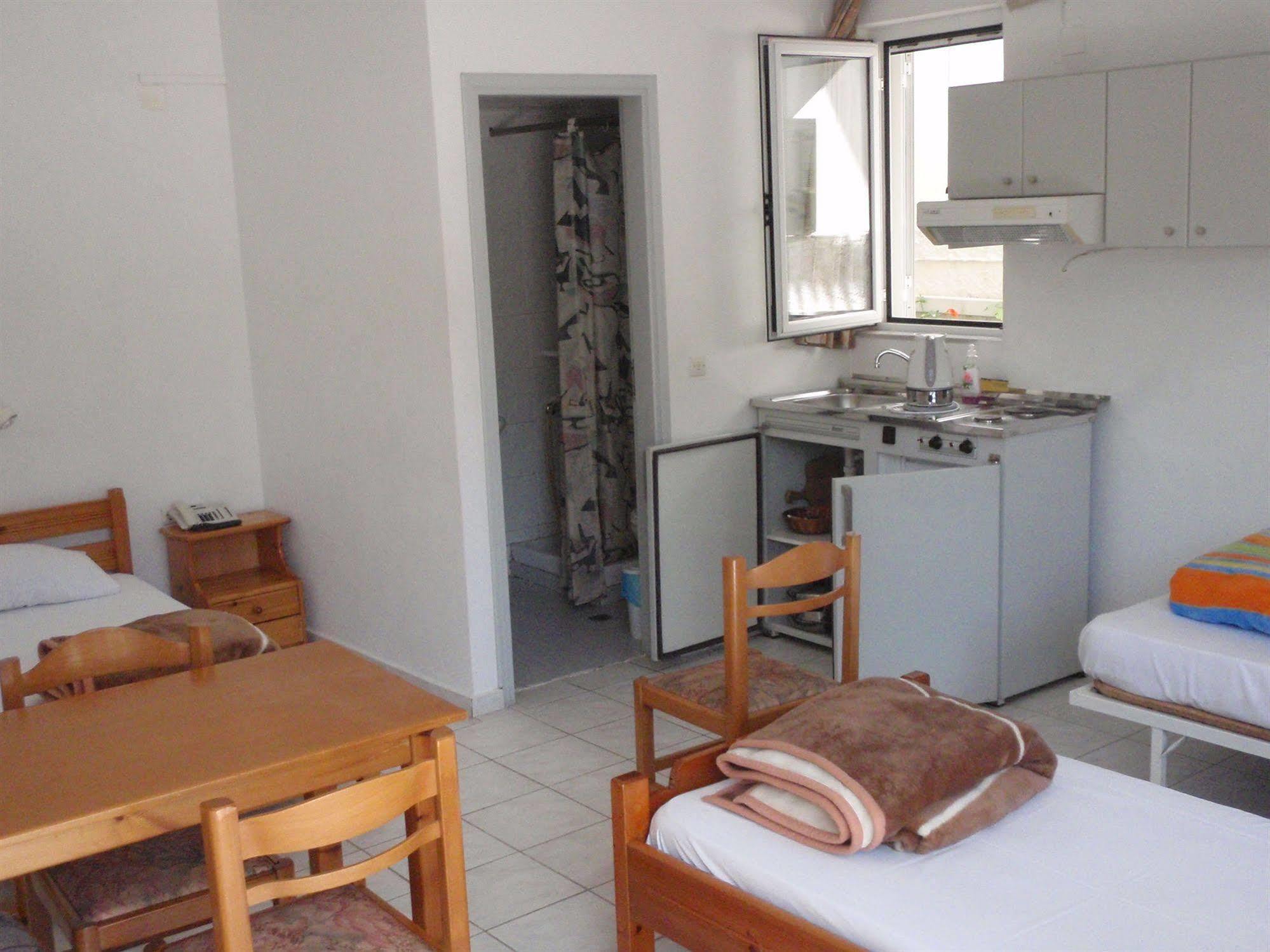Niriis Hotel Kato Daratso Ngoại thất bức ảnh